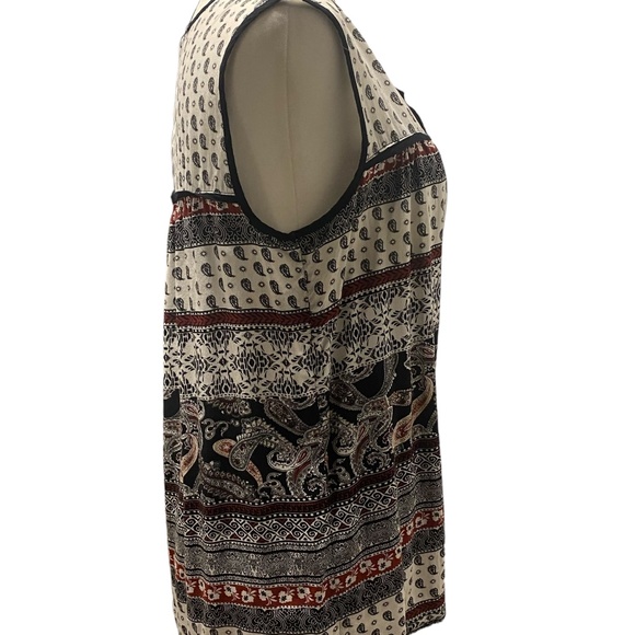 Paraphrase boho style  sleeveless top - Picture 5 of 12